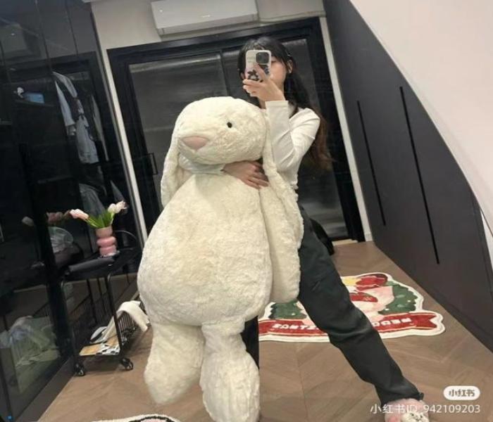 Gấu Bông To Bằng Người Có Những Size Nào?